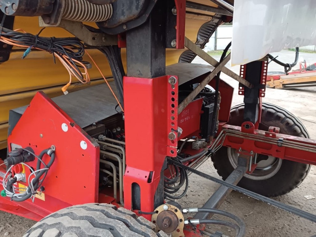 Приймальний бункер - сортувалка Grimme RH 24-60 на три фракції для овочів