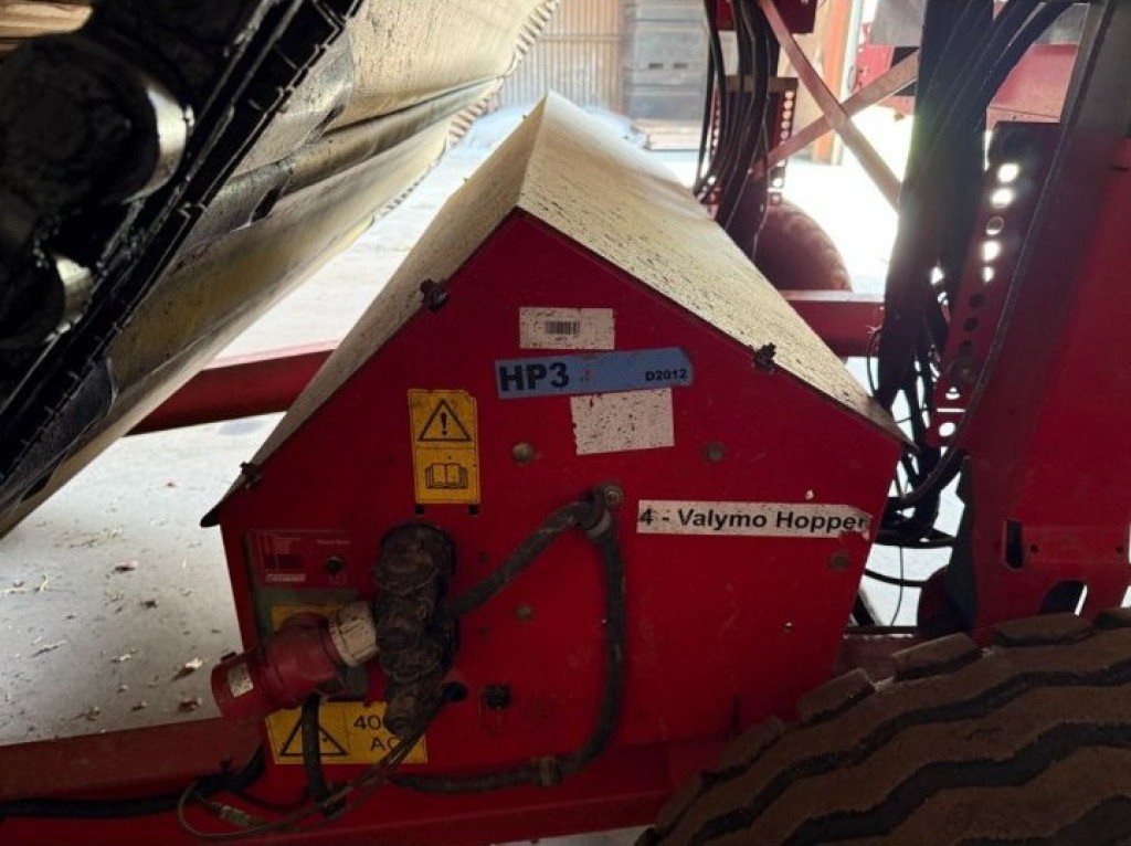 Приймальний бункер - сортувалка Grimme RH 24-60 на три фракції для овочів